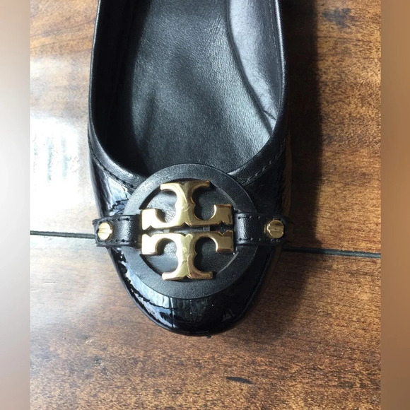 Tory Burch Flats Size 8 - Picture 2 of 5
